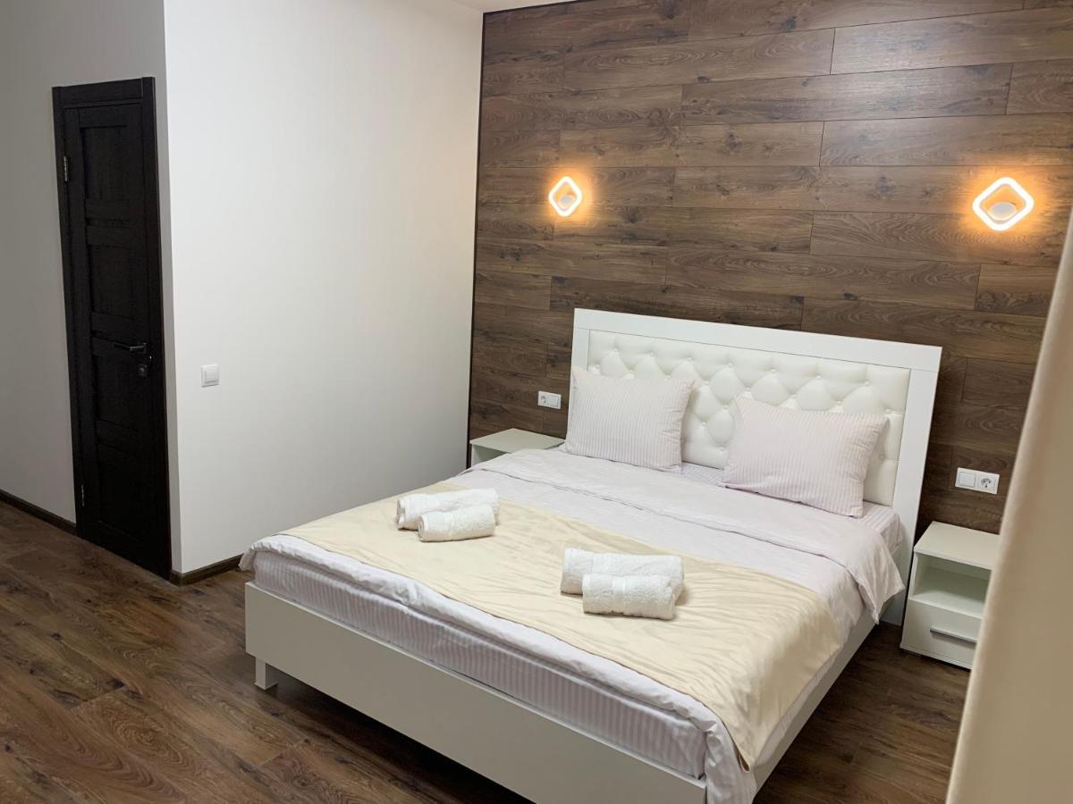Imperial Hotel Bukovel Bagian luar foto