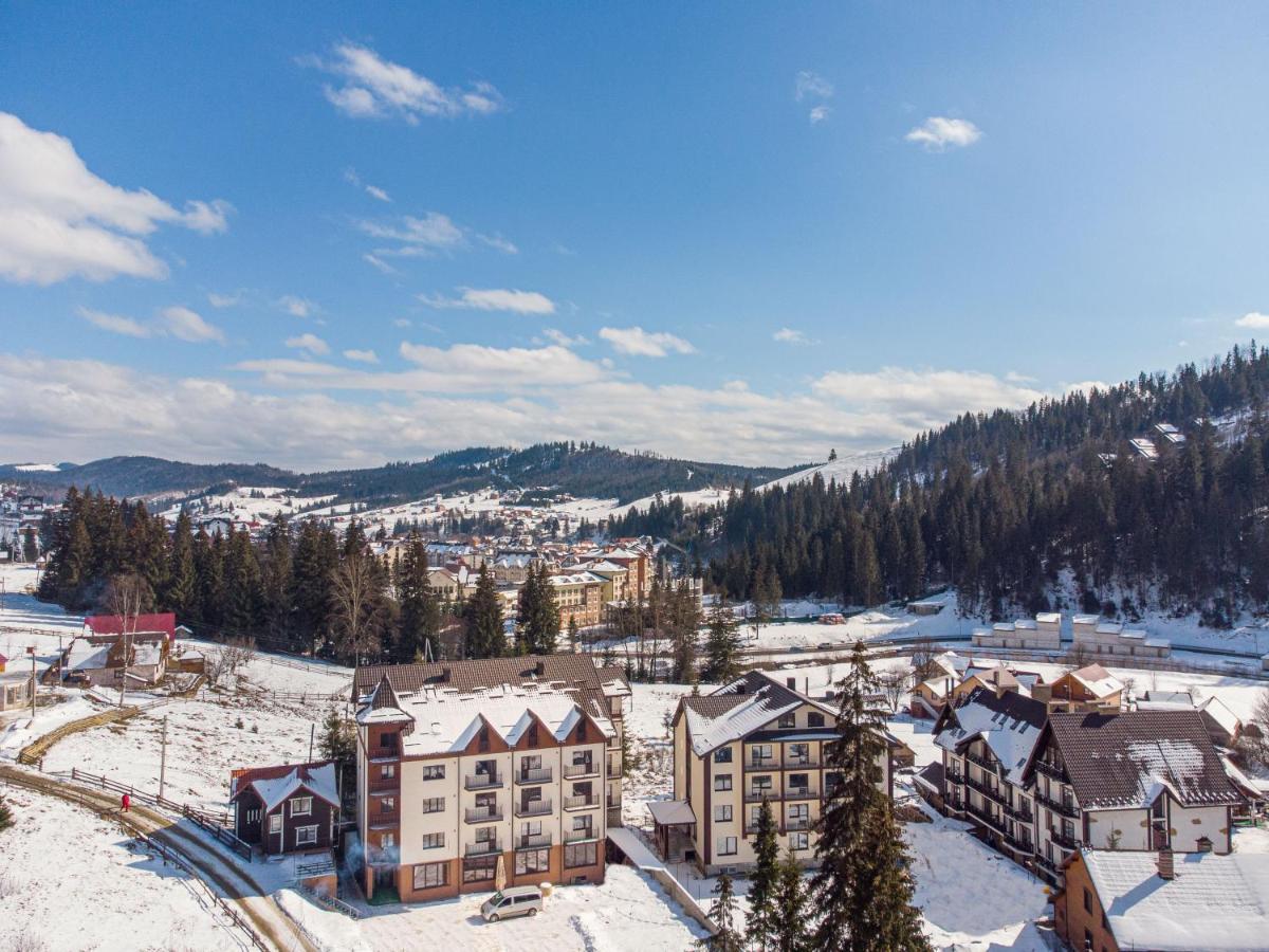 Imperial Hotel Bukovel Bagian luar foto