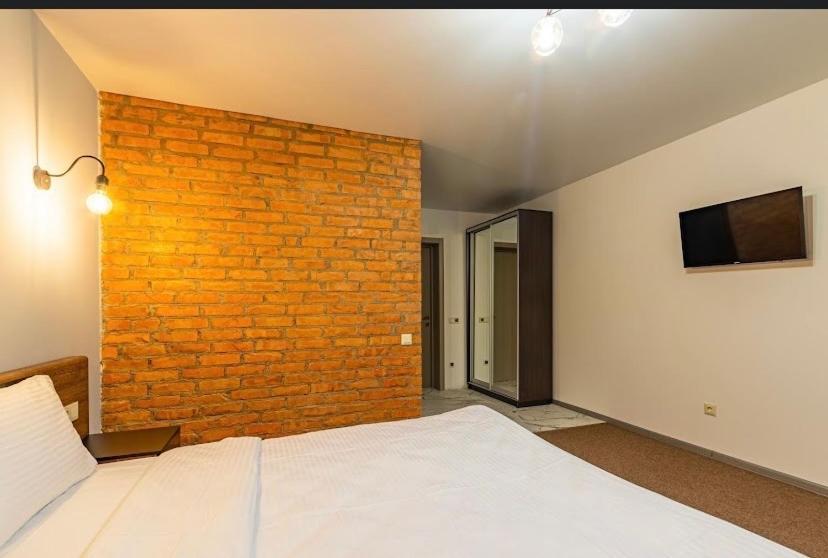 Imperial Hotel Bukovel Bagian luar foto