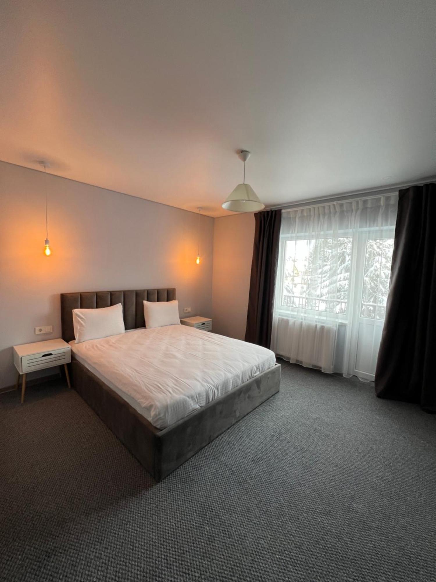 Imperial Hotel Bukovel Bagian luar foto